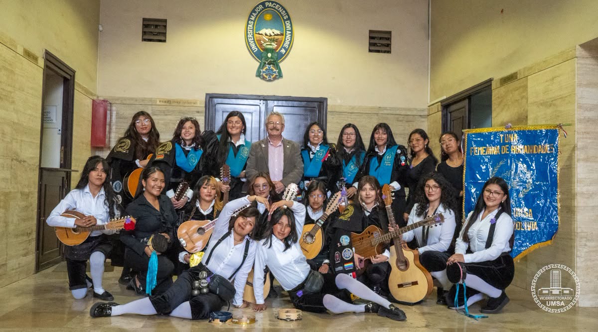 MUJERES QUE TRANSFORMAN LA UNIVERSIDAD Y ABREN CAMINOS PARA BOLIVIA